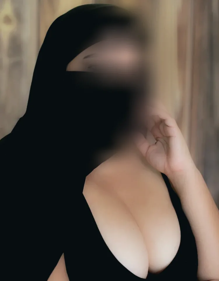Astrid, 36